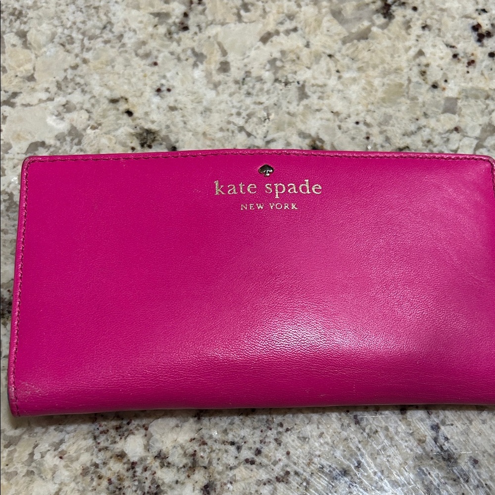 Kate Spade Fuchsia Wallet